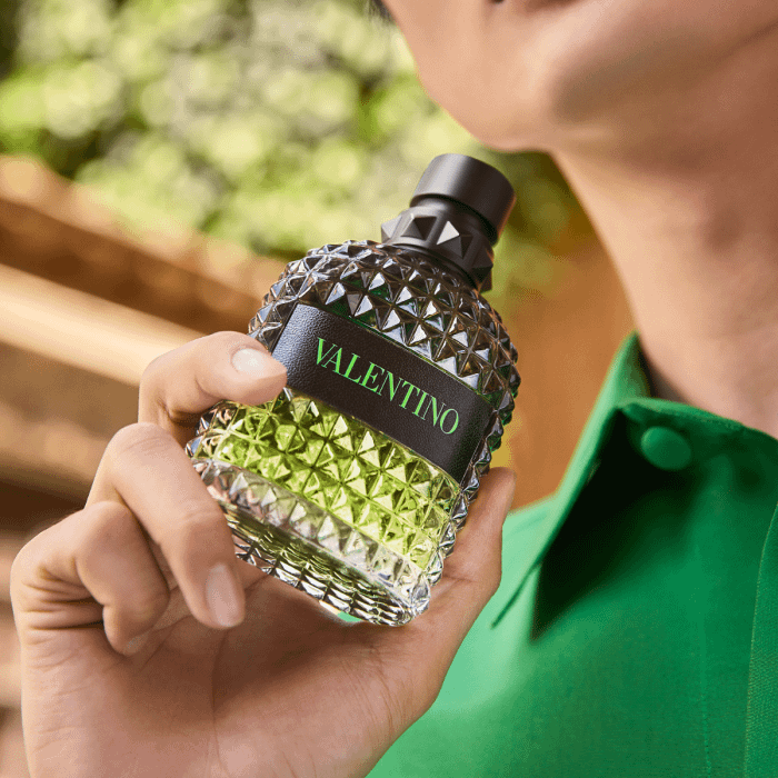  Valentino Born in Roma Uomo Green Stravaganza Eau de Toilette