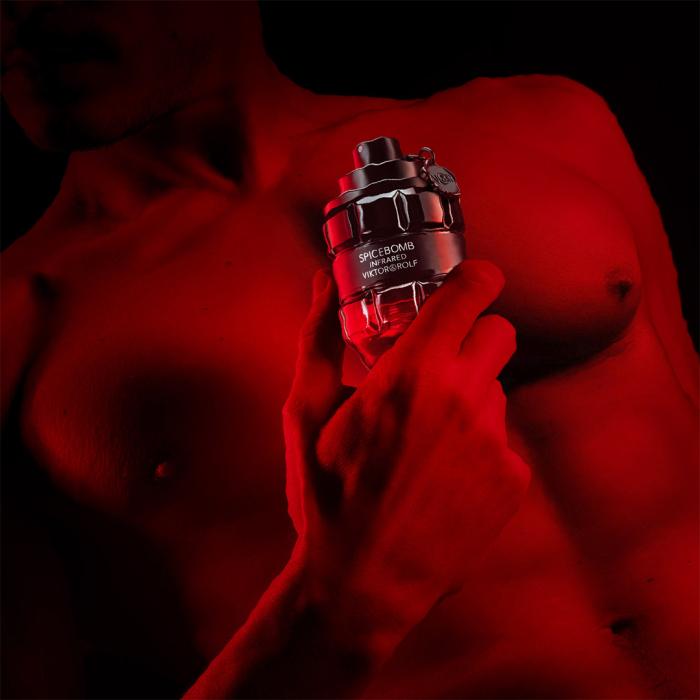 Viktor & Rolf Spicebomb Infrared Eau de Toilette Spray