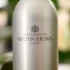 Molton Brown Coastal Cypress & Sea Fennel bad- en Douchegel thumbnail